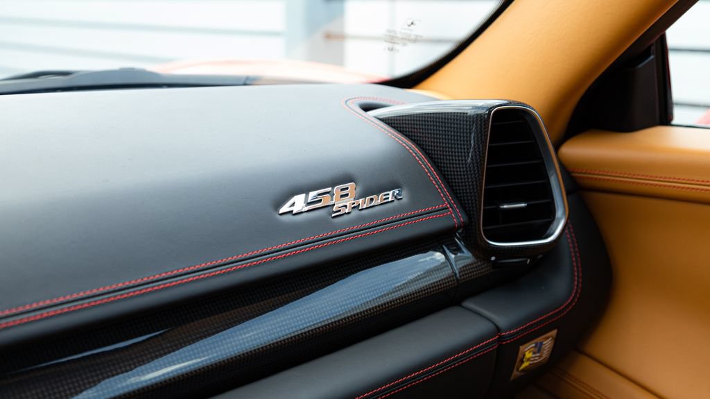 Used 2015 Ferrari 458 Spider RWD image 11