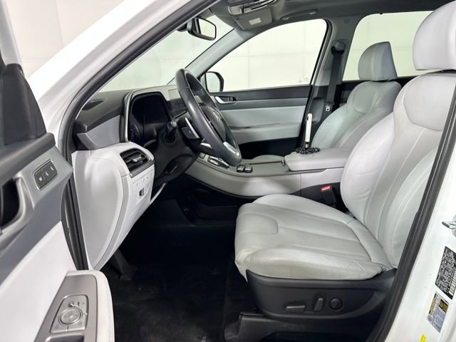 Used 2022 Hyundai Palisade SEL w/ 8P Bench Seat Package FWD image 11