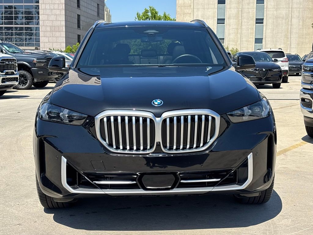 Used 2024 BMW X5 xDrive50e w/ Parking Assistance Package image 7