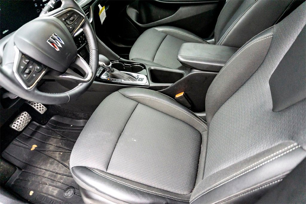 Used 2025 Buick Encore GX Preferred w/ Comfort Package image 14