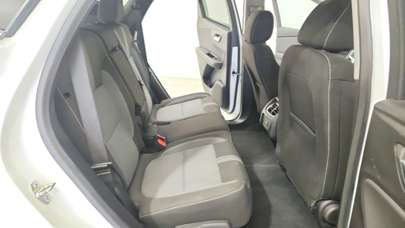Used 2023 Chevrolet Blazer LT w/ Convenience Package FWD image 20