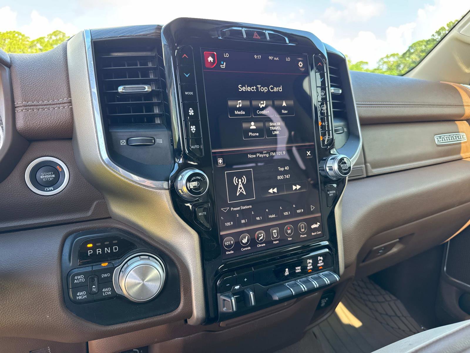 Used 2019 RAM 1500 Laramie AWD/4WD image 23