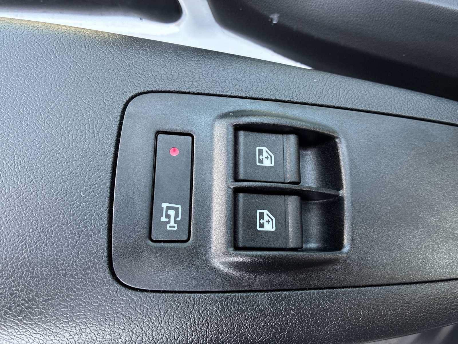 New 2026 RAM ProMaster 3500 w/ Cold Weather Group FWD image 15