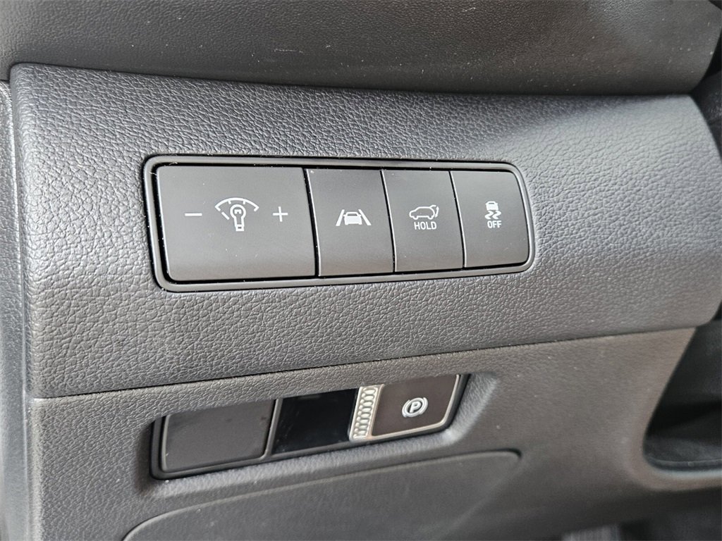 Used 2023 Hyundai Santa Fe SEL image 27