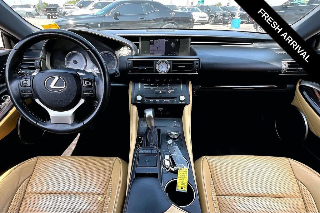 Used 2015 Lexus RC 350 w/ Luxury Package RWD image 7