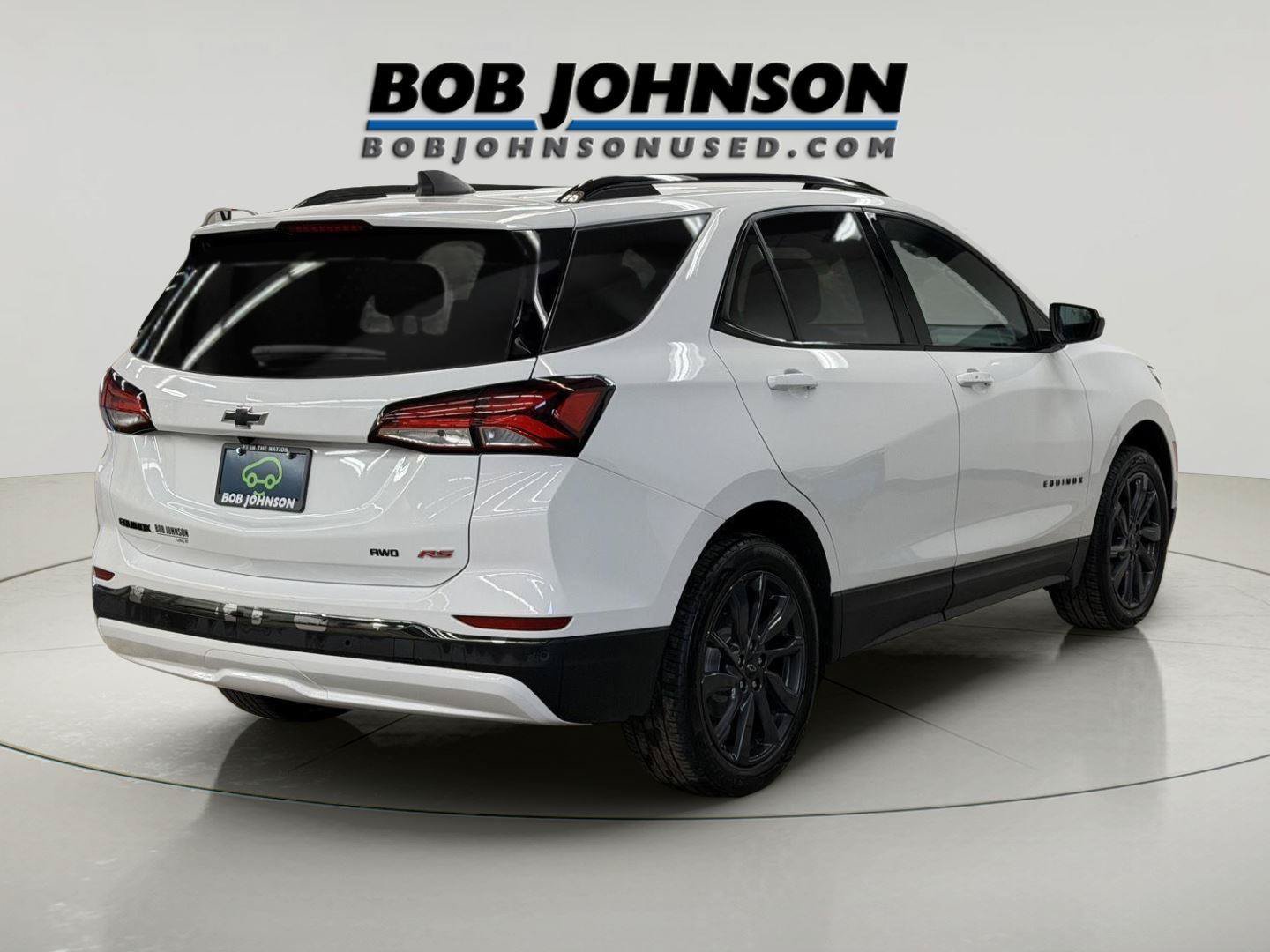 Certified 2022 Chevrolet Equinox RS AWD/4WD image 2