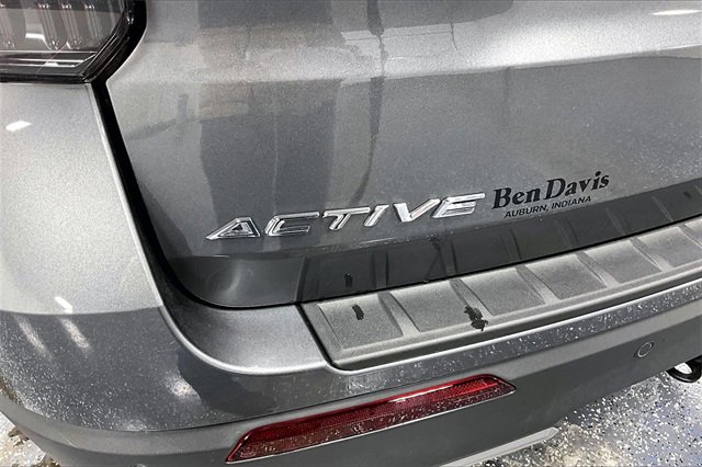 New 2026 Ford Explorer Active w/ Active Comfort Package image 10
