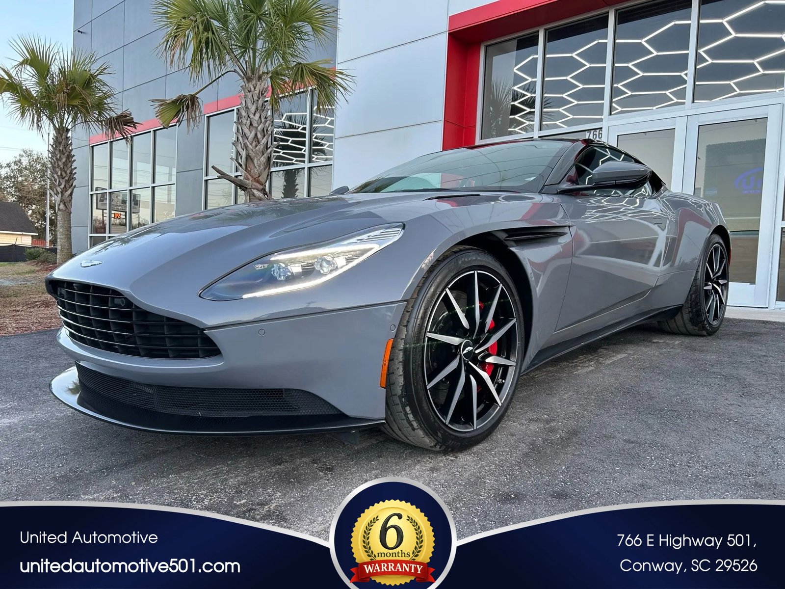 Used 2020 Aston Martin DB11 Coupe image 1