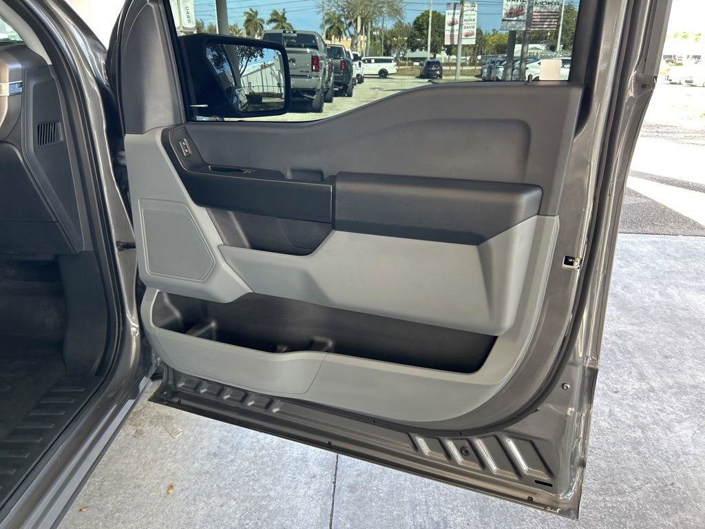 Used 2024 Ford F150 XL image 21