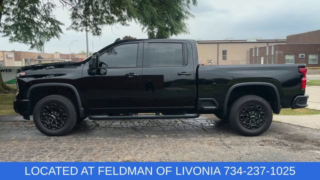 Certified 2024 Chevrolet Silverado 2500 LTZ w/ LTZ Plus Package AWD/4WD image 5
