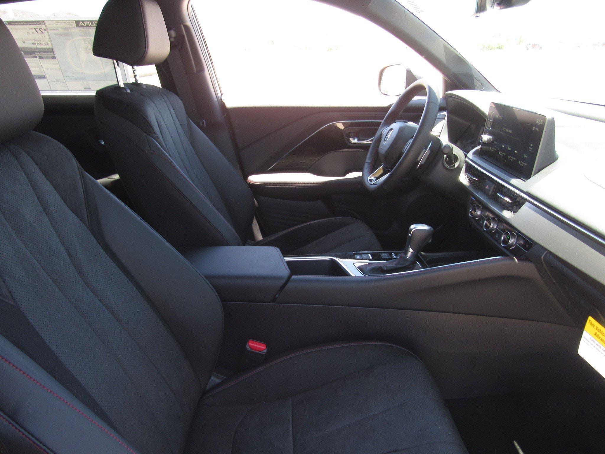 Certified 2025 Acura ADX A-Spec image 9