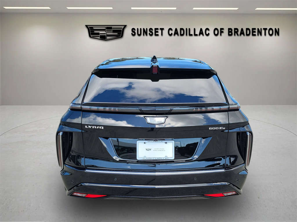 Certified 2025 Cadillac Lyriq Luxury image 5
