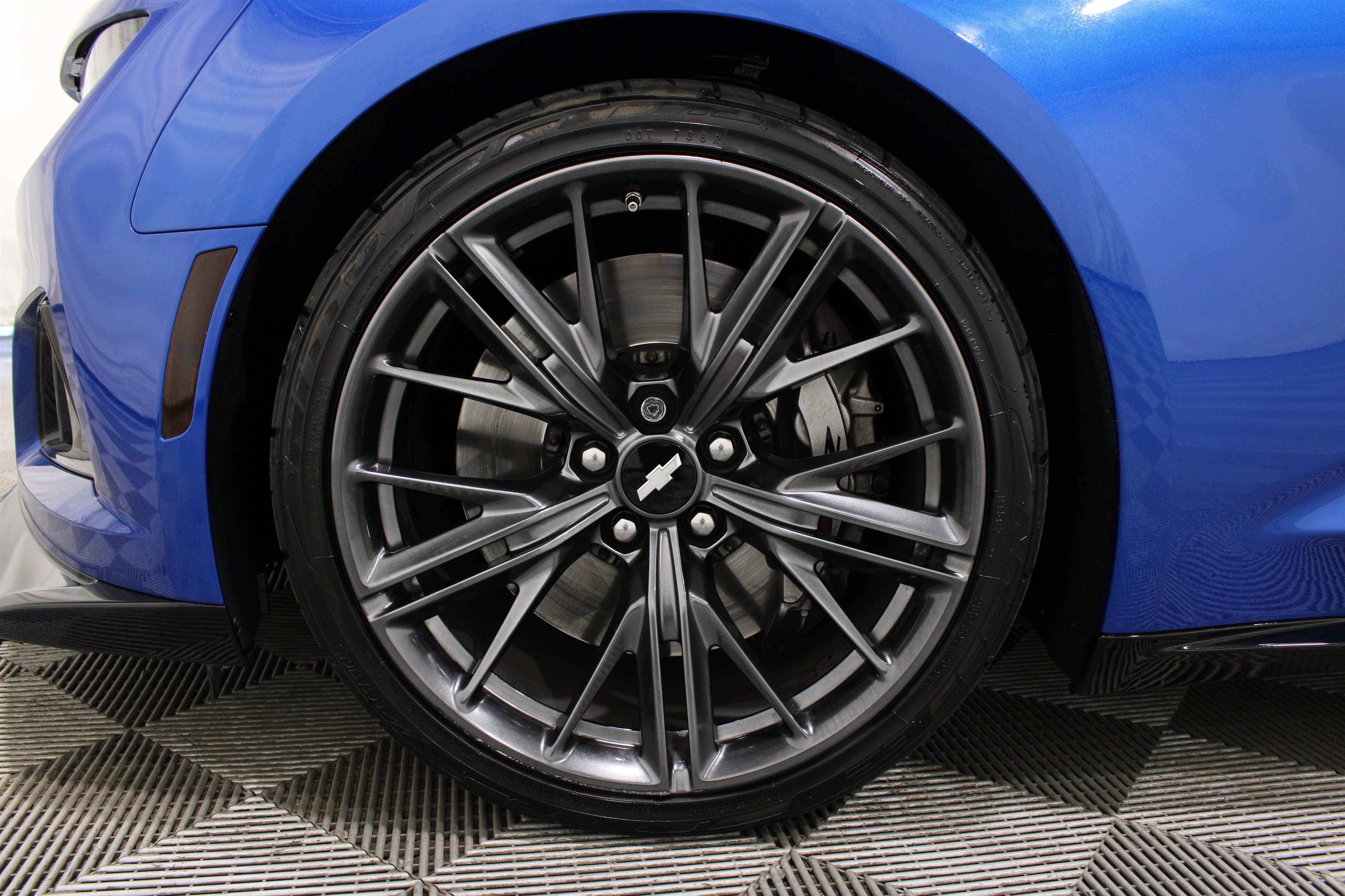 Used 2017 Chevrolet Camaro ZL1 RWD image 36