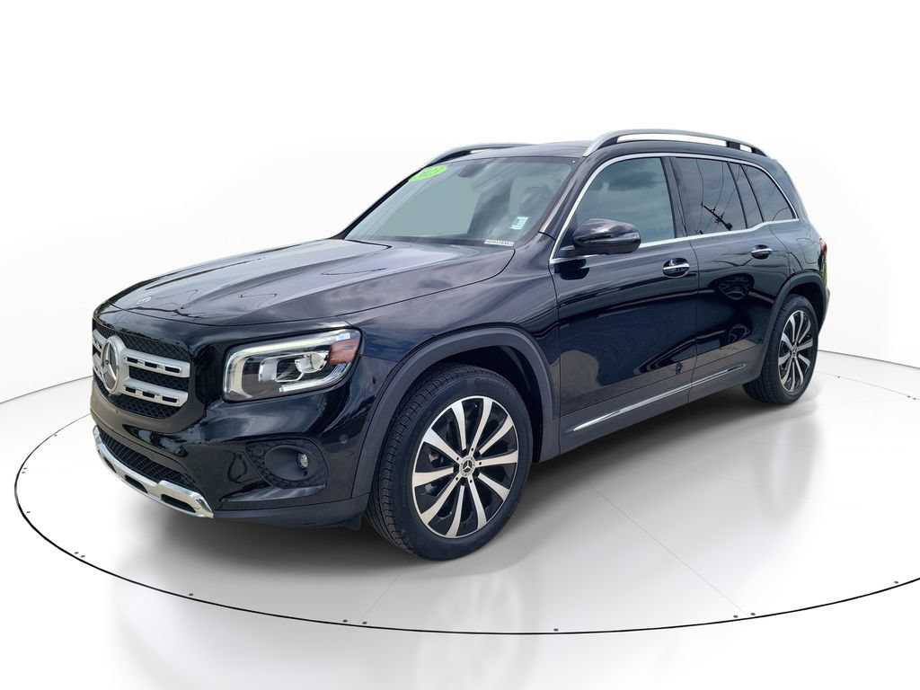 Used 2023 Mercedes-Benz GLB 250 4MATIC image 5