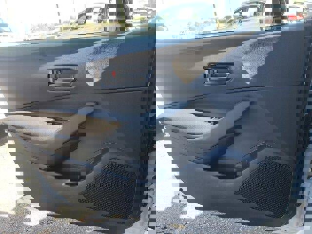 Used 2022 Toyota Corolla LE image 22