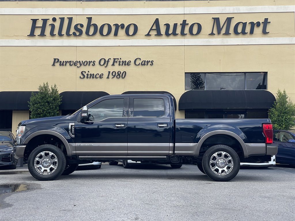 Used 2022 Ford F250 King Ranch w/ King Ranch Ultimate Package AWD/4WD image 3