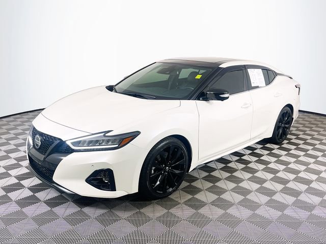Used 2022 Nissan Maxima SR w/ Sport Mat Group image 4