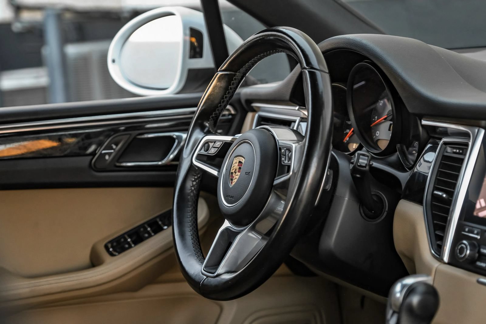 Used 2017 Porsche Macan S AWD/4WD image 20