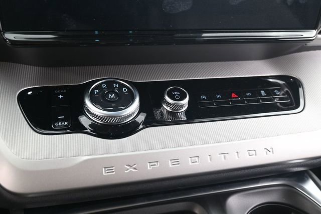 New 2026 Ford Expedition Active AWD/4WD image 21