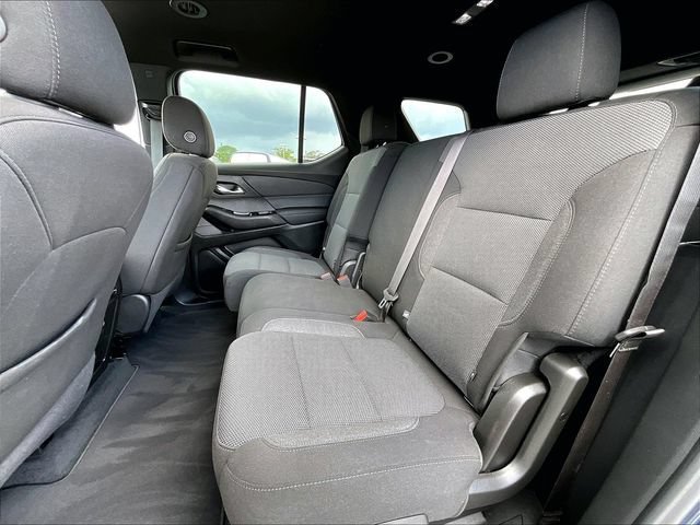 Used 2023 Chevrolet Traverse LT FWD image 15