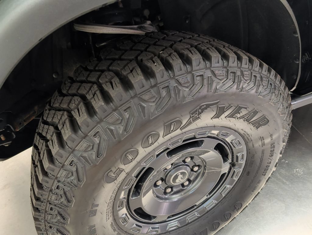 Used 2024 Ford Bronco Everglades AWD/4WD image 34