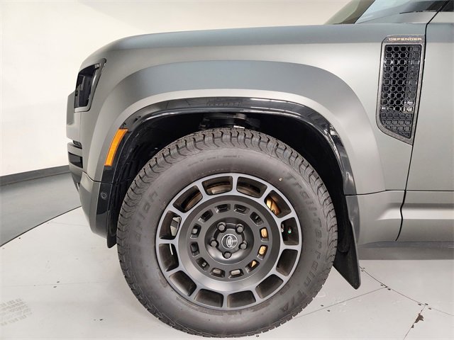 New 2025 Land Rover Defender 110 image 11