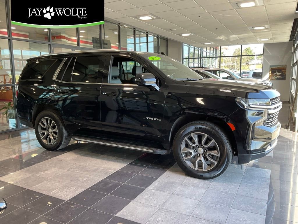 Used 2021 Chevrolet Tahoe LT w/ LT Signature Package AWD/4WD image 1