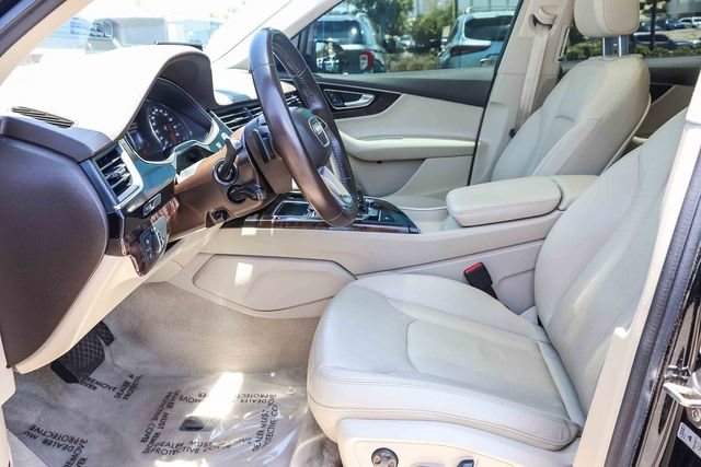 Used 2019 Audi Q7 3.0T Premium w/ Convenience Package AWD/4WD image 21