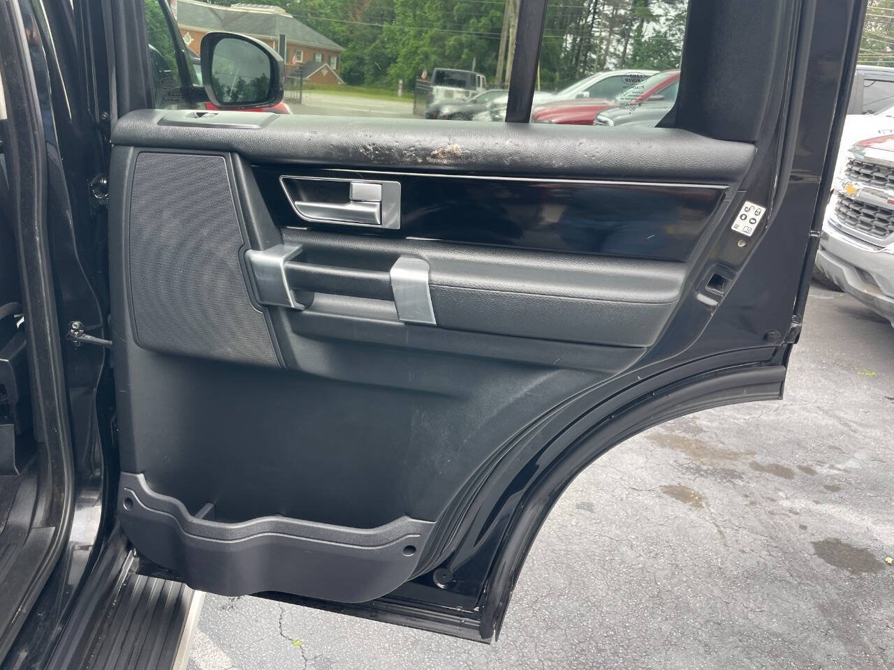 Used 2016 Land Rover LR4 HSE Silver Edition AWD/4WD image 24