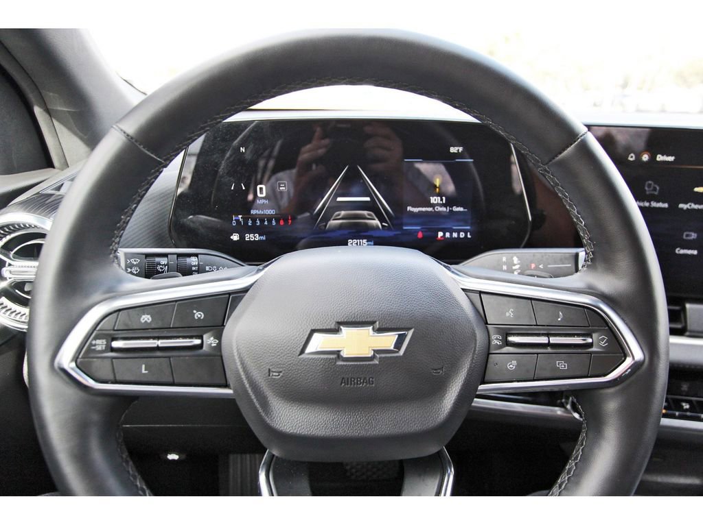 Used 2025 Chevrolet Equinox LT image 15