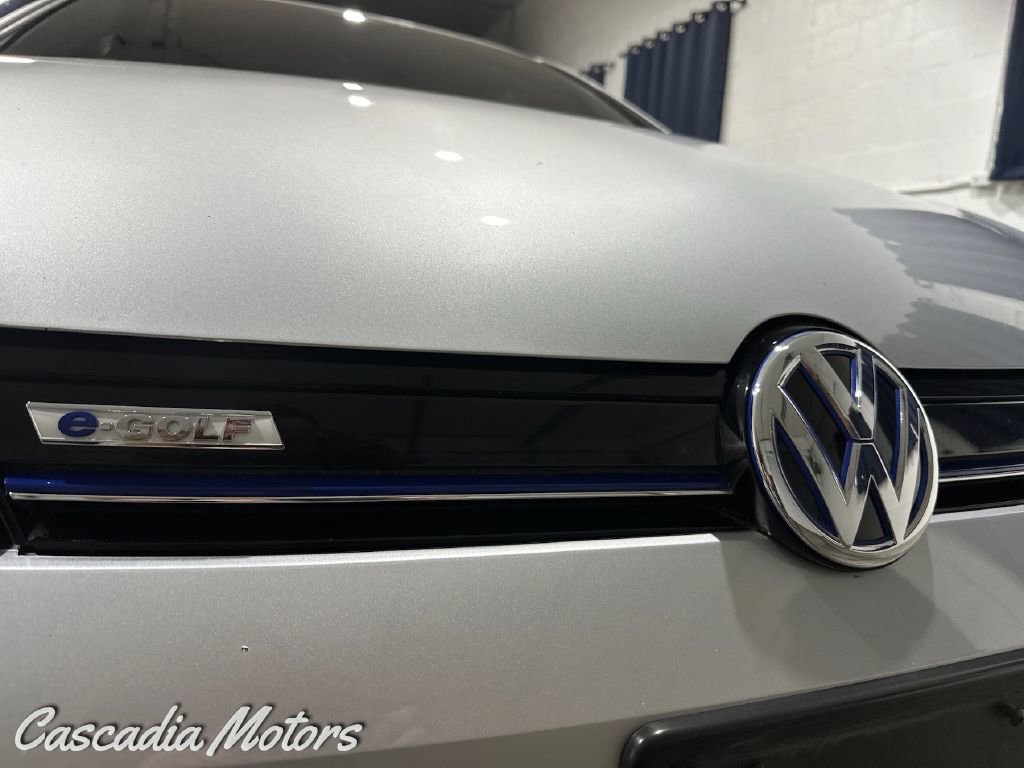 Used 2016 Volkswagen e-Golf SEL Premium image 39
