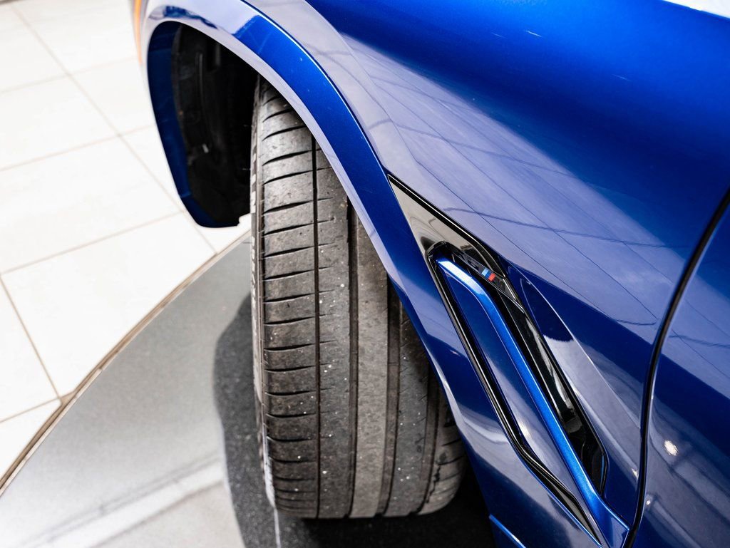 Used 2025 BMW X6 M Competition w/ Executive Package image 49