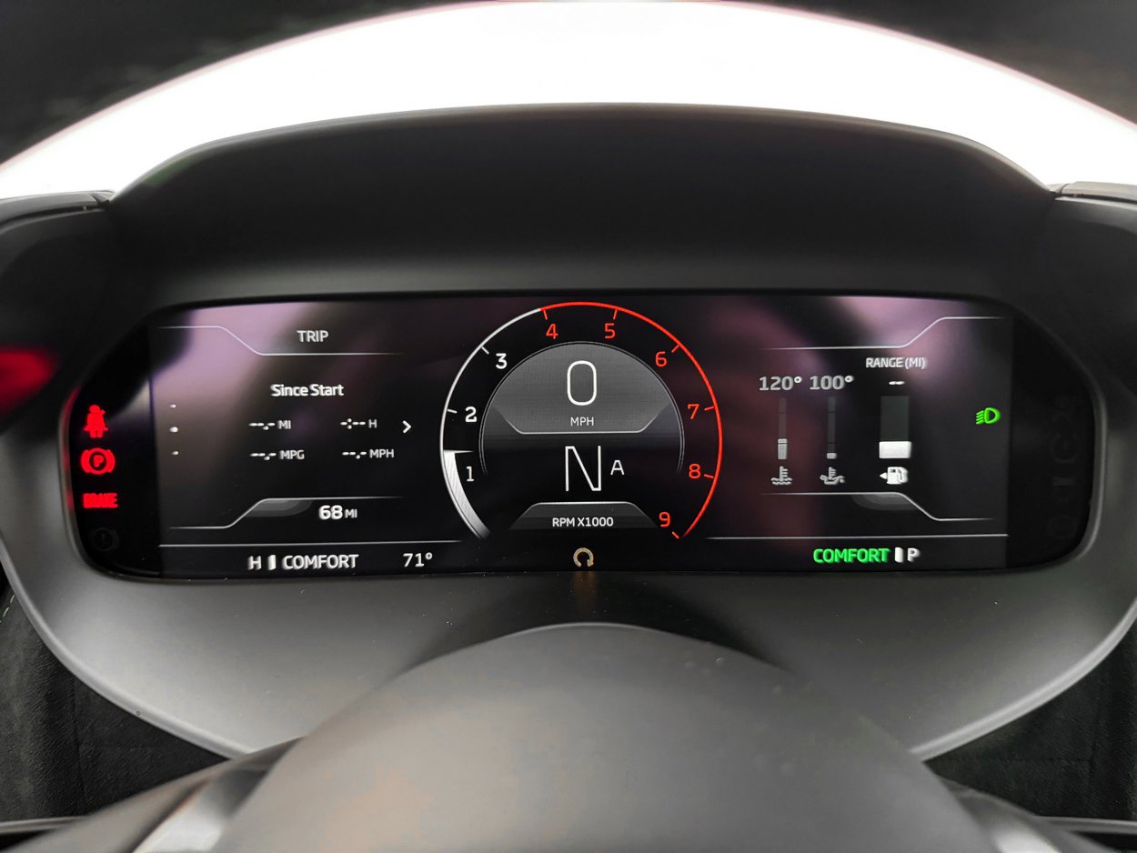 New 2026 McLaren 750S image 26