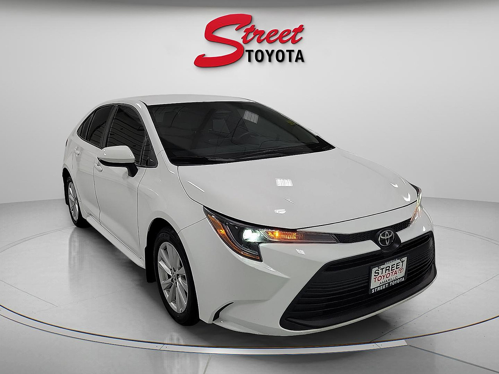 Certified 2025 Toyota Corolla LE w/ LE Premium Package FWD image 5