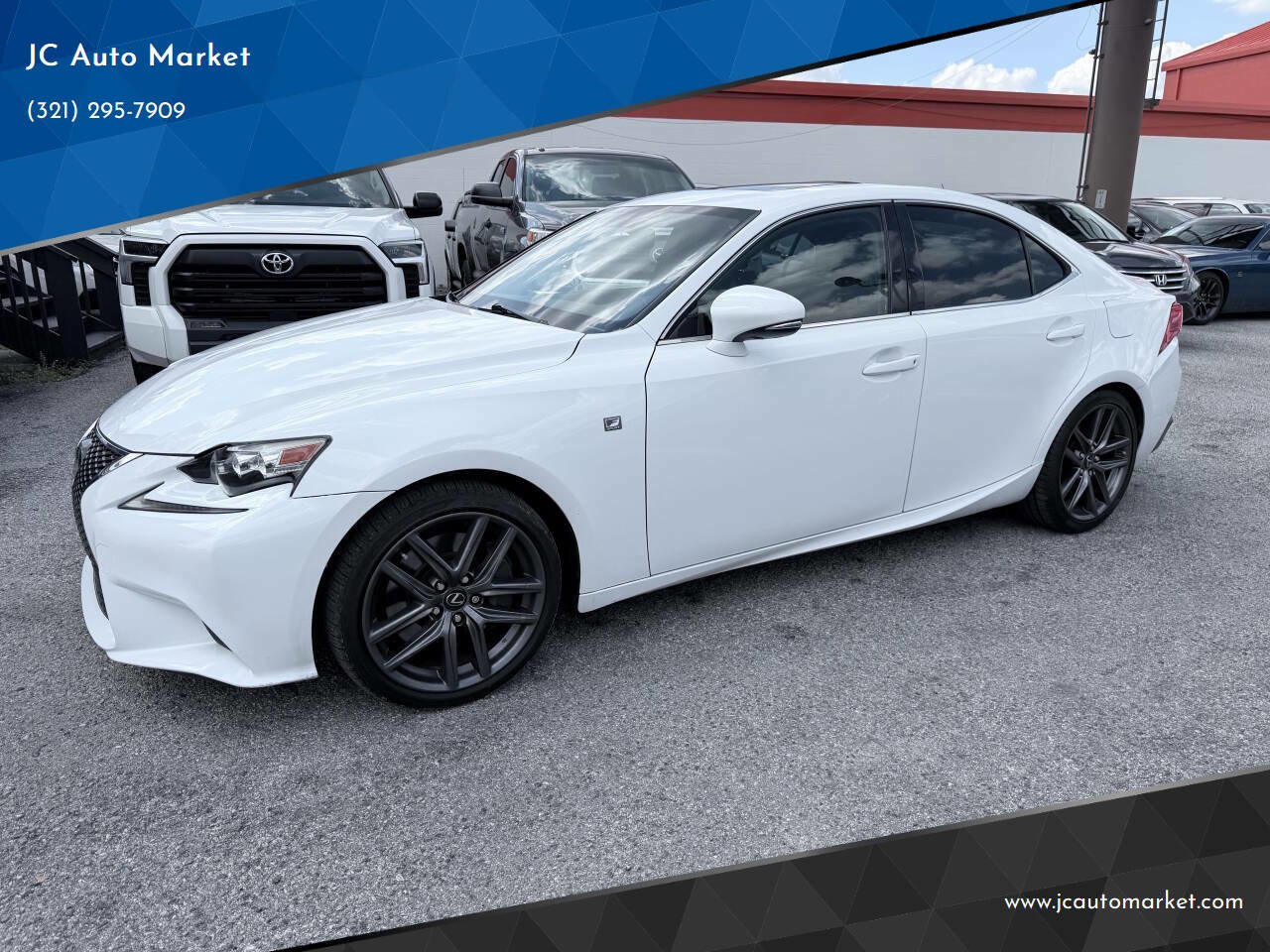 Used 2016 Lexus IS 200t w/ F Sport Package RWD image 1