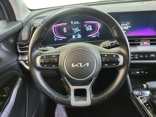 Certified 2023 Kia Sportage EX FWD image 9