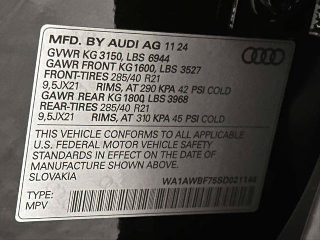 Used 2025 Audi SQ7 Premium Plus AWD/4WD image 37