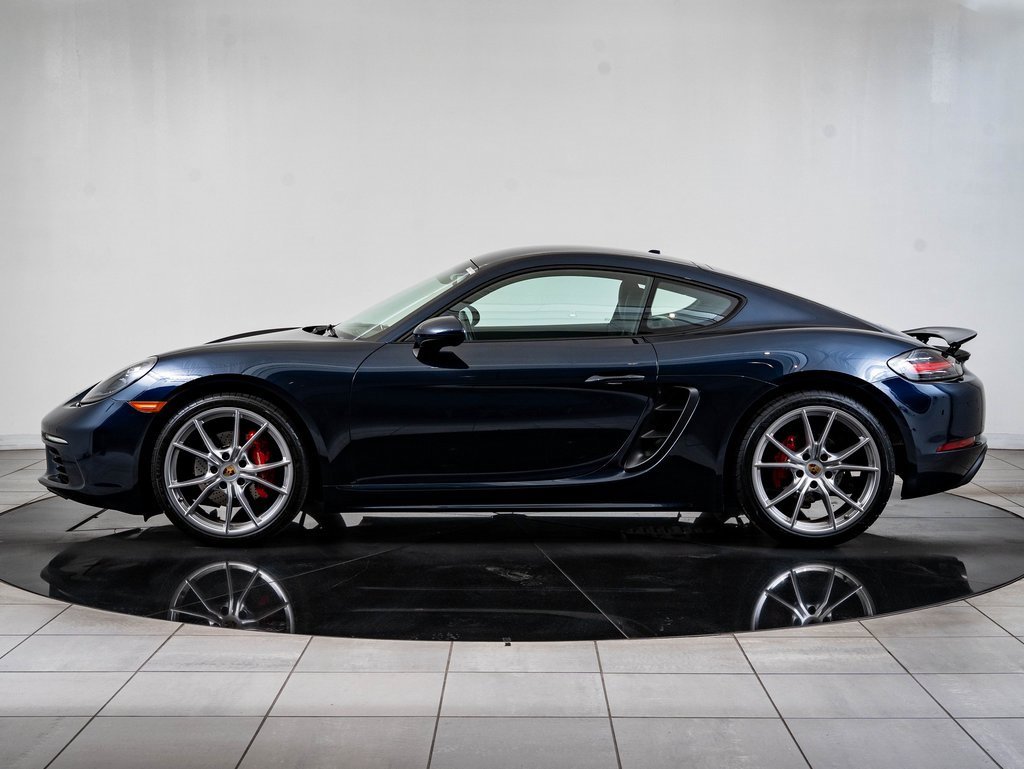 Used 2019 Porsche 718 Cayman S image 2