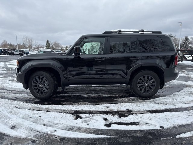 Used 2025 Toyota Land Cruiser image 8