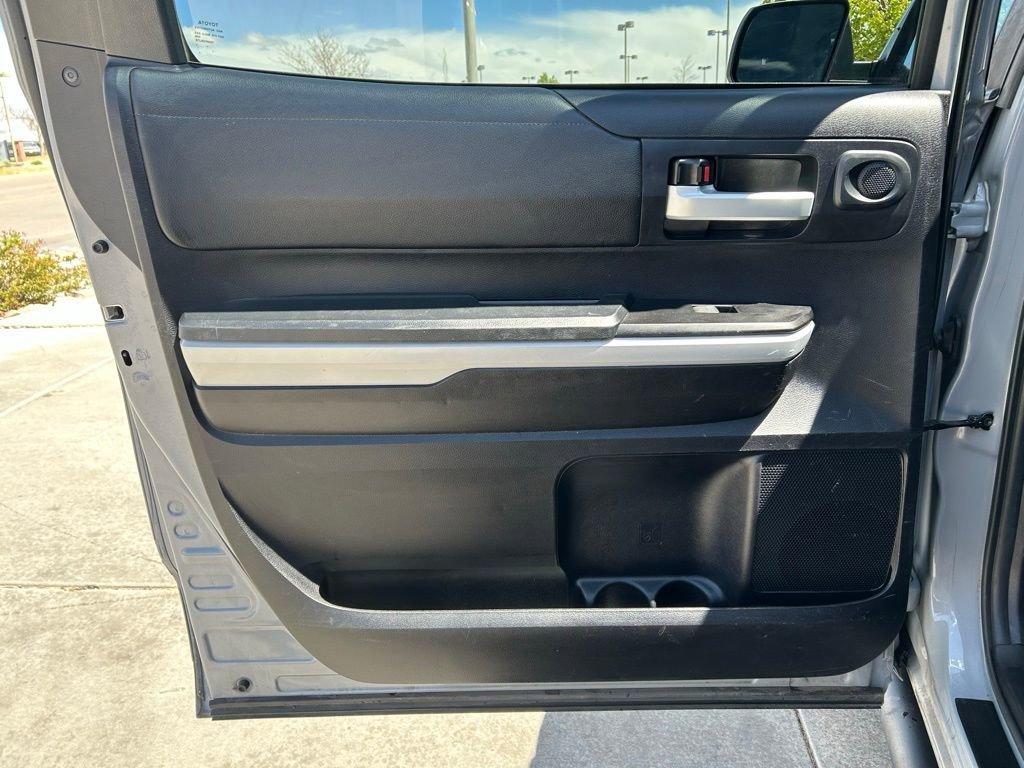 Used 2020 Toyota Tundra SR5 w/ TRD Off-Road Package AWD/4WD image 26