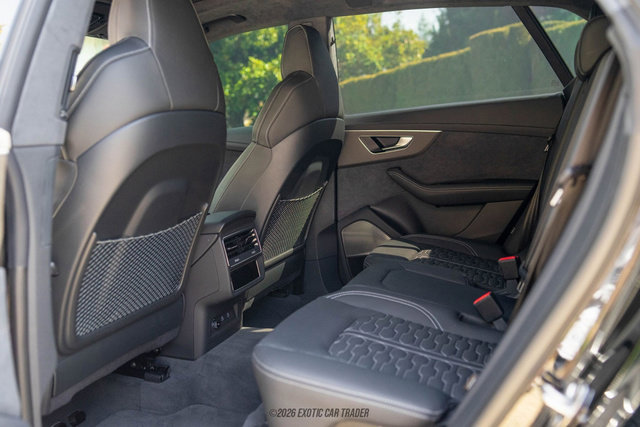 Used 2023 Audi RS Q8 image 34