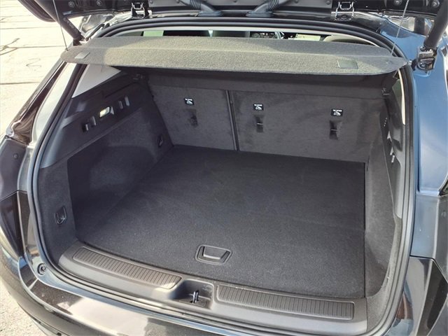 Used 2023 Buick Envision Avenir image 37