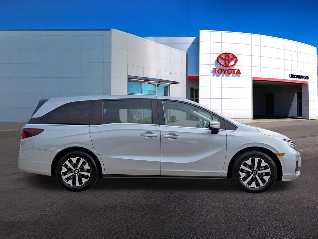 Used 2025 Honda Odyssey EX-L image 9