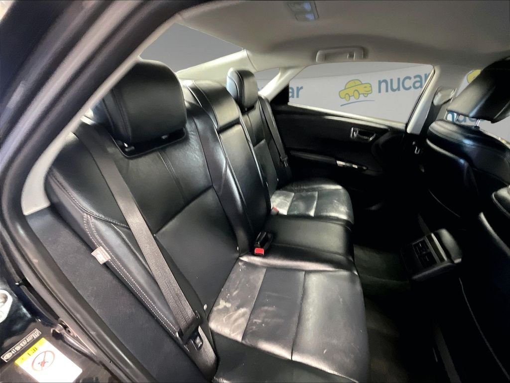 Used 2018 Toyota Avalon XLE FWD image 16