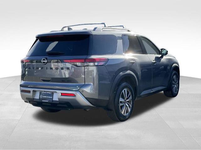 Certified 2023 Nissan Pathfinder SL w/ Lighting Package (N92) AWD/4WD image 4
