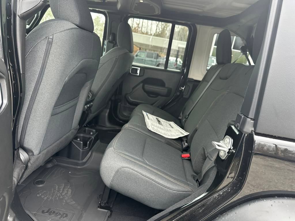 New 2025 Jeep Wrangler Sport S image 24