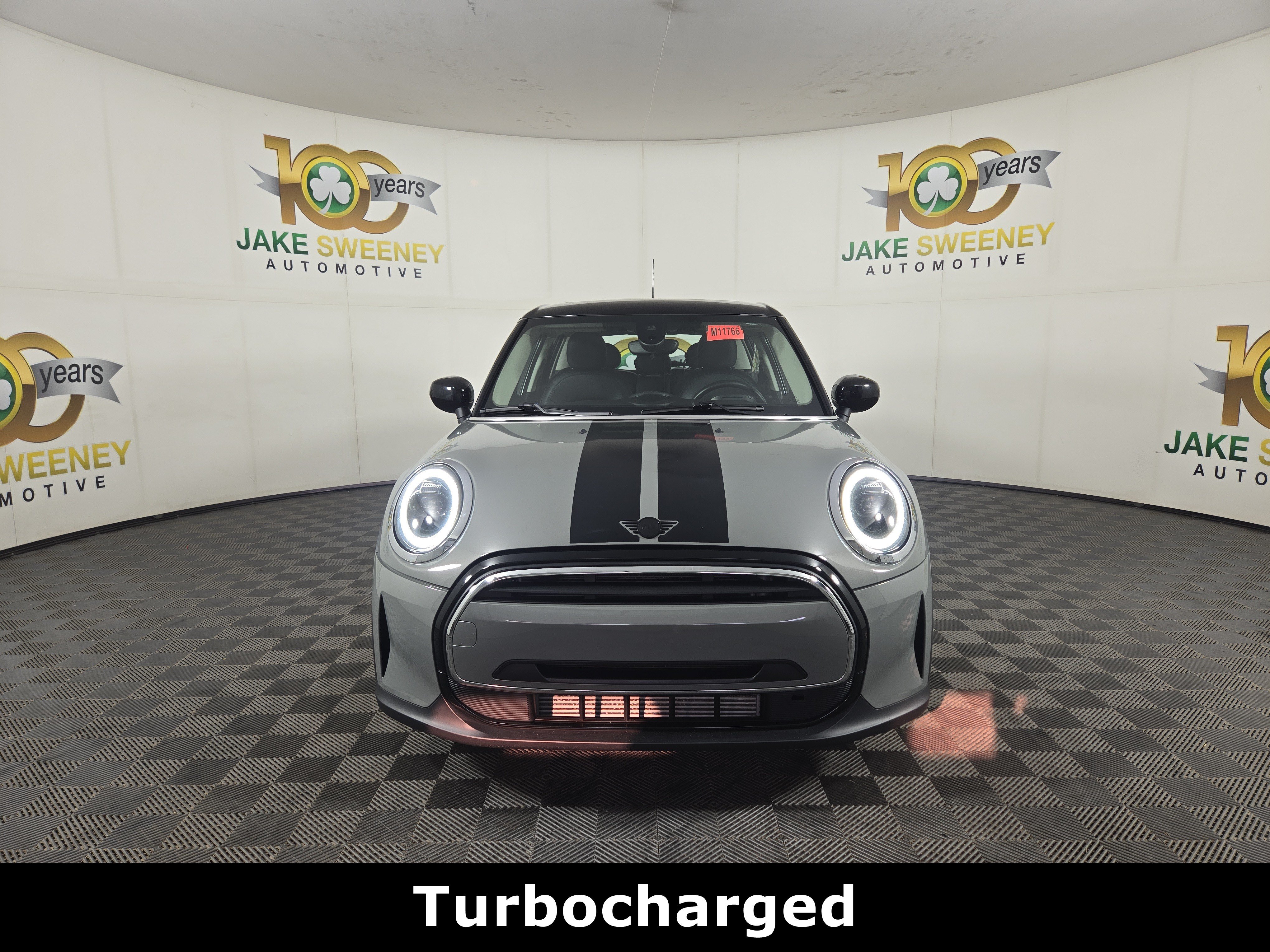 Used 2023 MINI Cooper 4-Door Hardtop FWD image 3