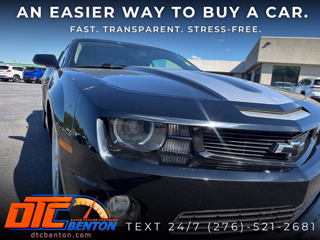 Used 2011 Chevrolet Camaro SS RWD image 9