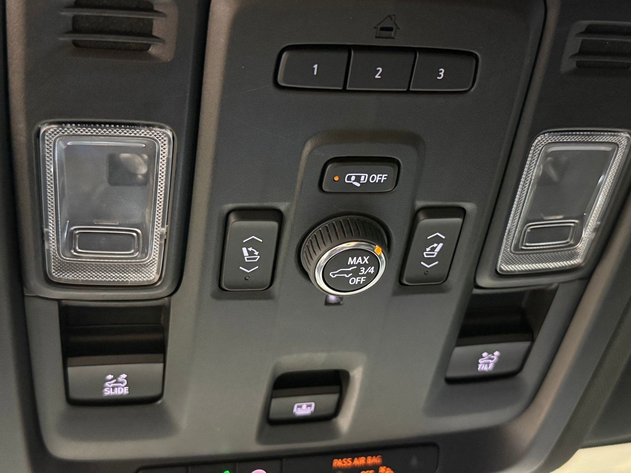 Used 2023 GMC Yukon AT4 w/ AT4 Premium Package image 34