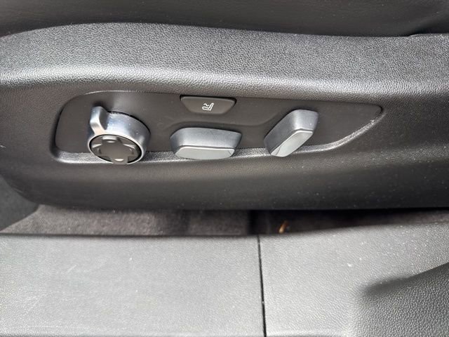 Used 2019 Cadillac XT4 Sport AWD/4WD image 33